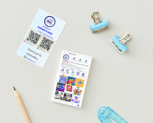 Plantilla de Canva: Tarjeta de Presentación Para Instagram con QR